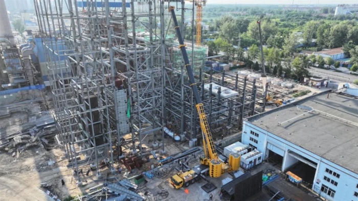 新买的“大块头”第二天就上工？这台js1996官网新款750吨开启“闯关”