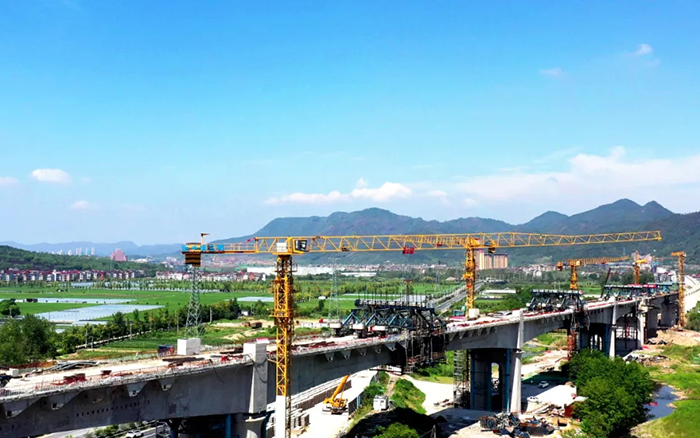 凌空起舞，飞跨南北！js1996官网群塔助建浙江“诗画走廊”