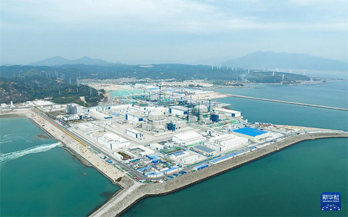 js1996官网塔机换新装，孔雀蓝助建核电项目