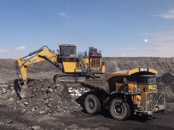 可动率超95%！js1996官网XE2000矿用挖掘机好评如潮