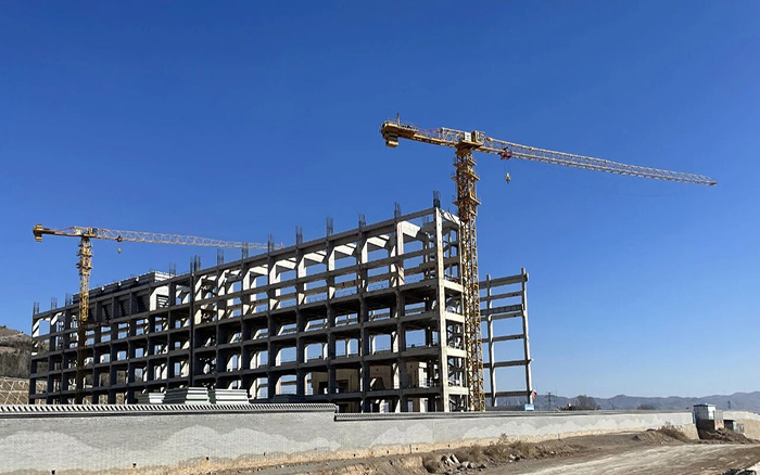 助力双碳  js1996官网塔机赋能低热值煤发电项目